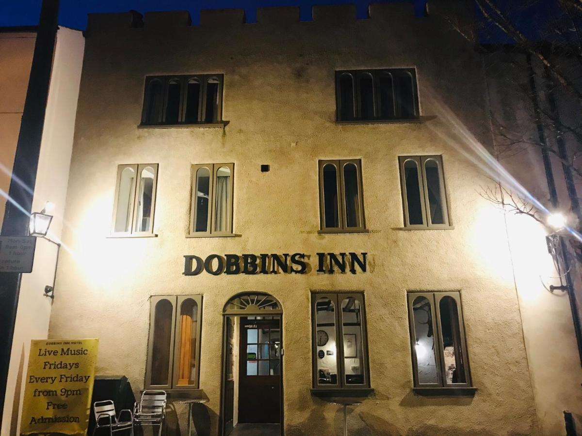 卡瑞克福格斯 多宾斯旅馆酒店 外观 照片